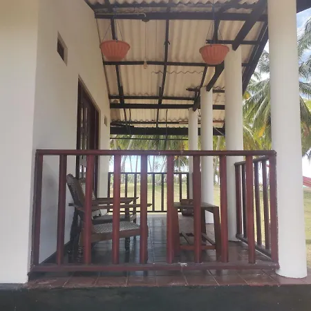 Helios Beach Resort Tangalle Exterior photo