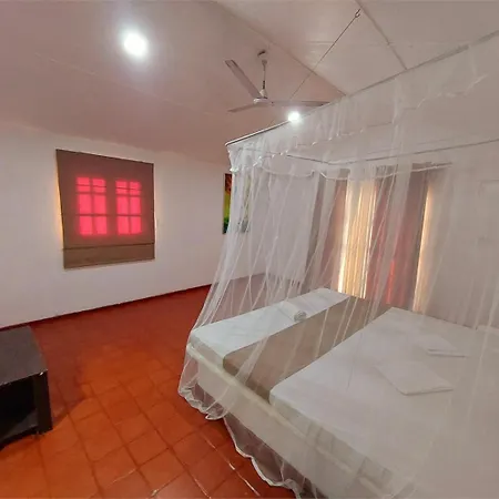 Helios Beach Resort Tangalle Exterior photo