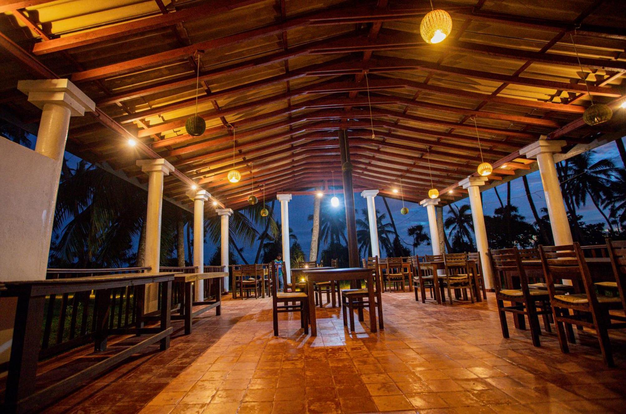 Helios Hotel 3*